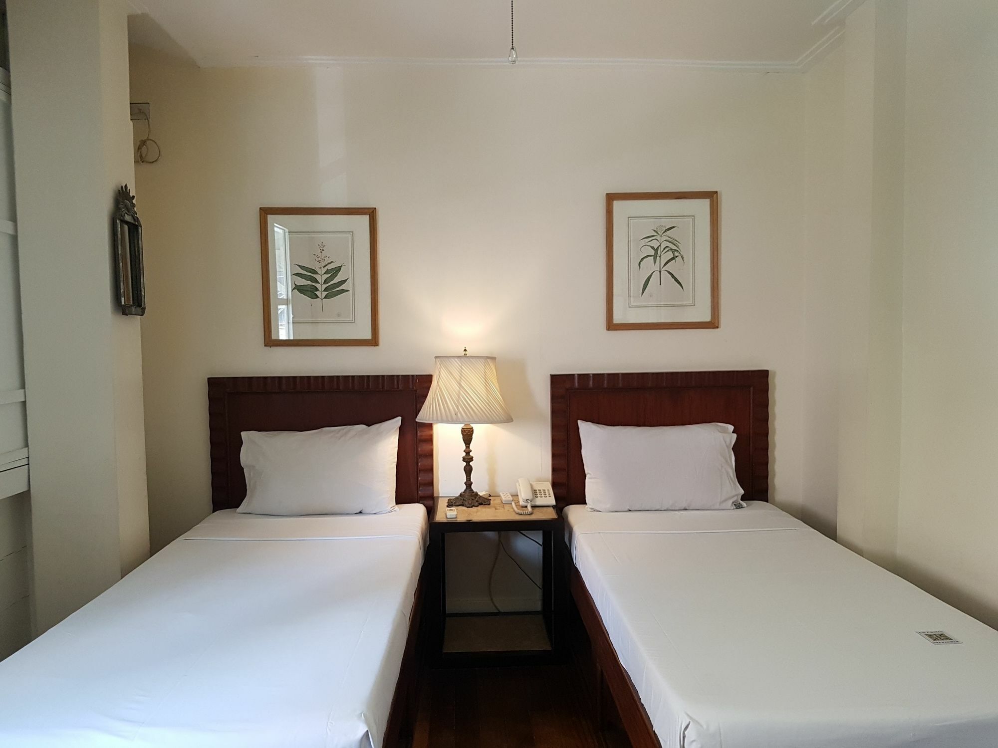 Charming La Casita Mercedes, 5Br And 5Tb For Family And Friends Staycation Makati City Exteriör bild
